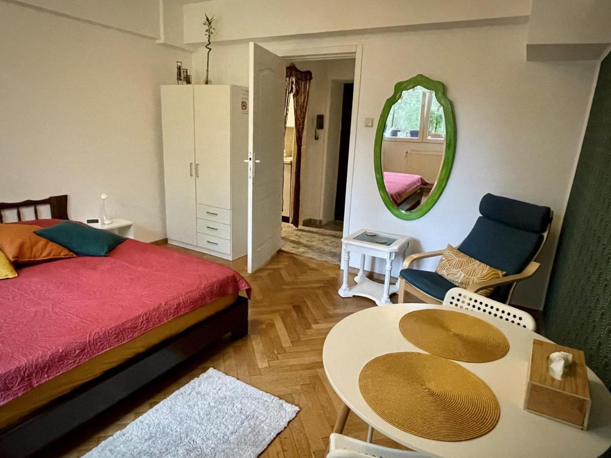 Mayahouse Bucarest Extérieur photo